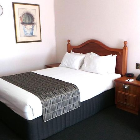 Best Western Ambassador Motor Inn&Apartments Wagga Wagga Exterior foto