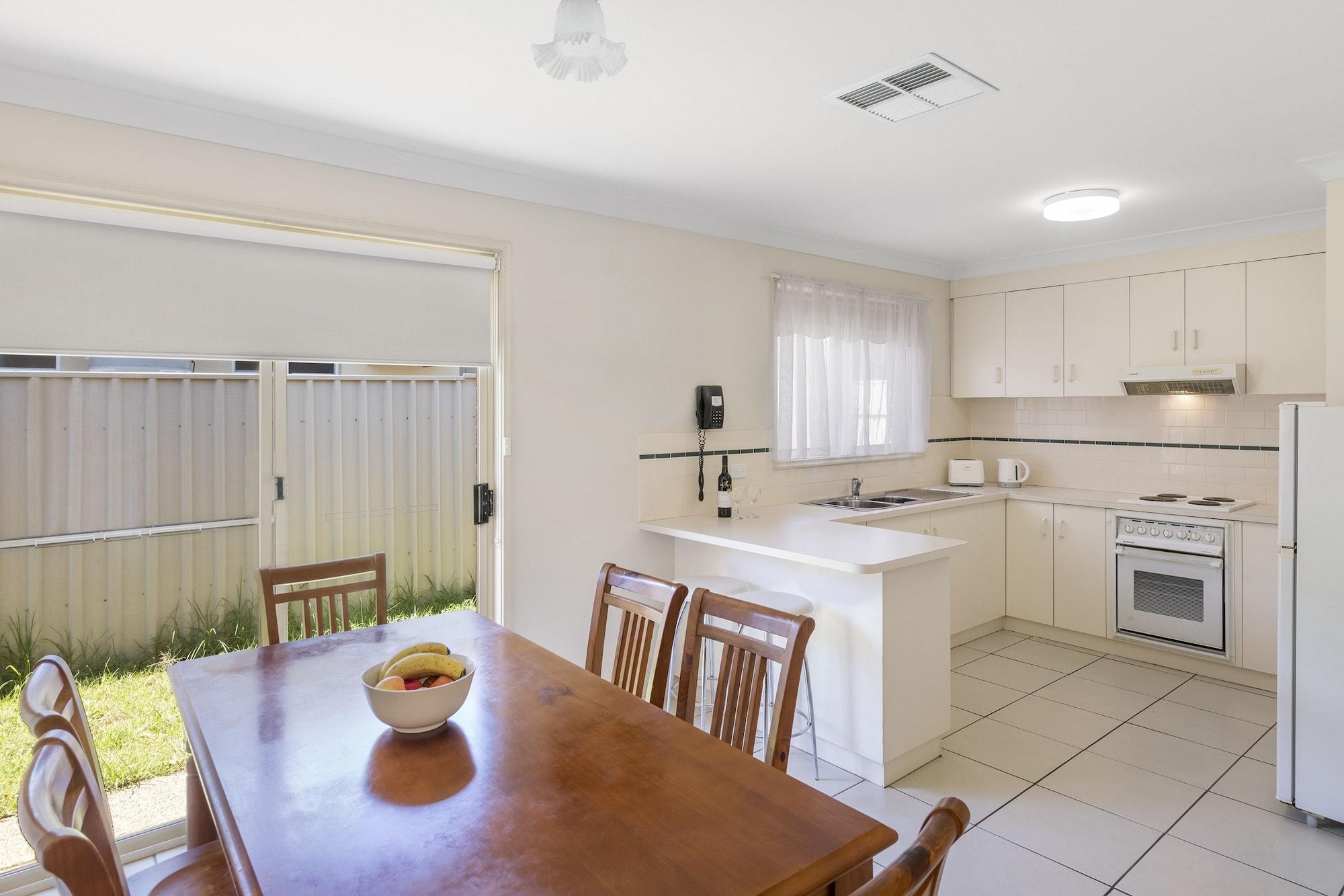 Best Western Ambassador Motor Inn&Apartments Wagga Wagga Exterior foto