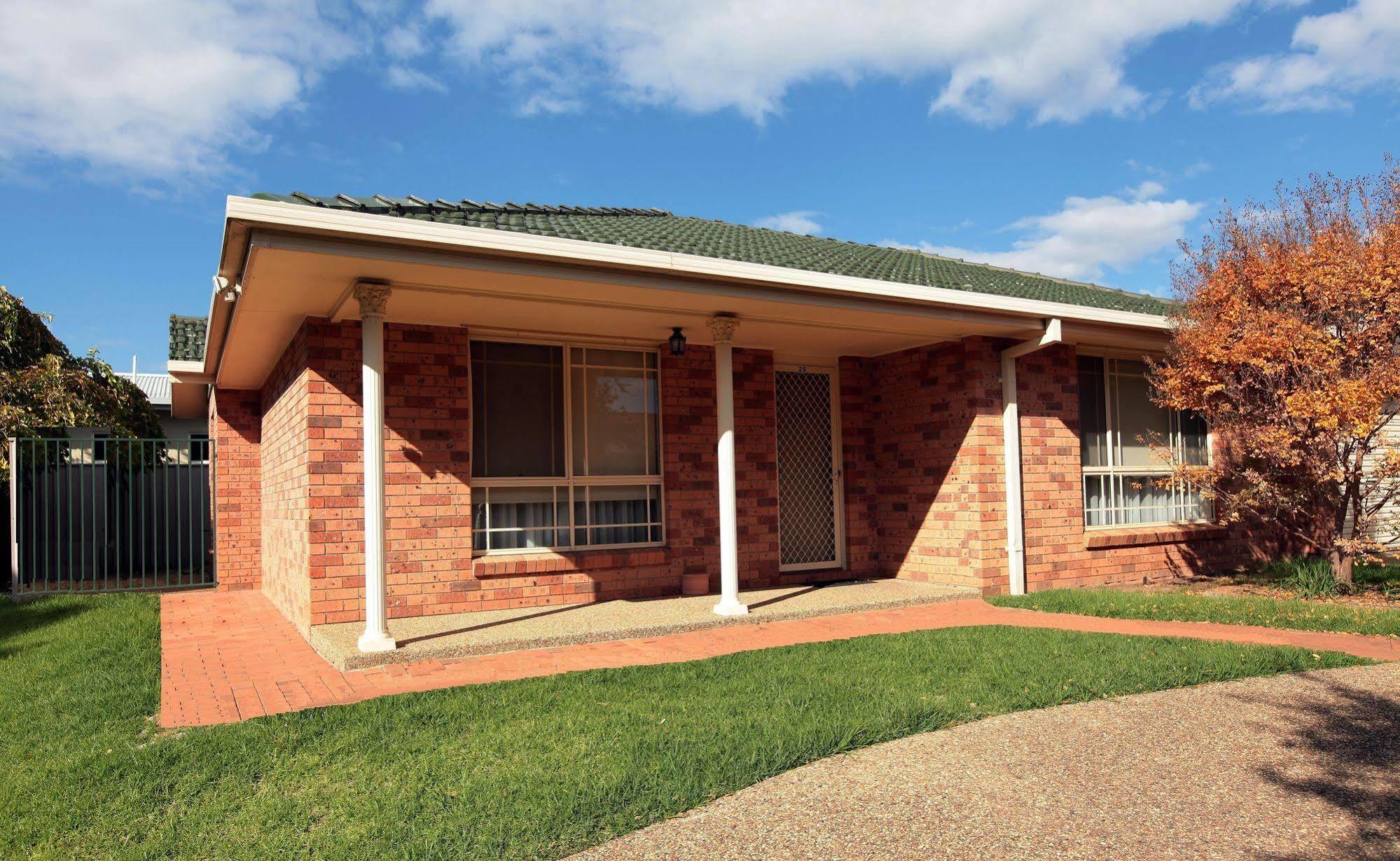 Best Western Ambassador Motor Inn&Apartments Wagga Wagga Exterior foto